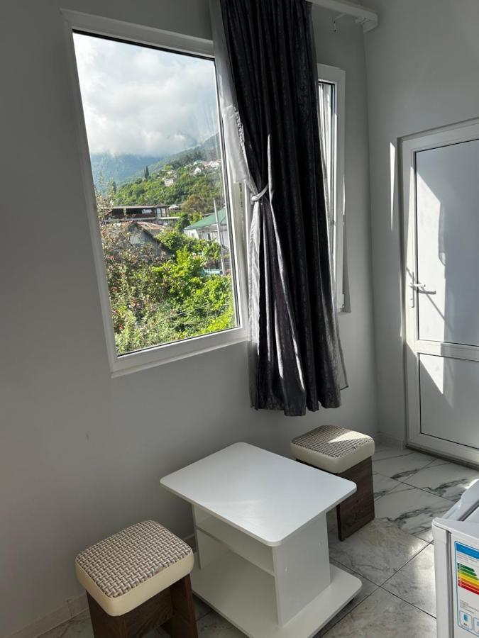 Na Shapsug Guest House กากรา ภายนอก รูปภาพ